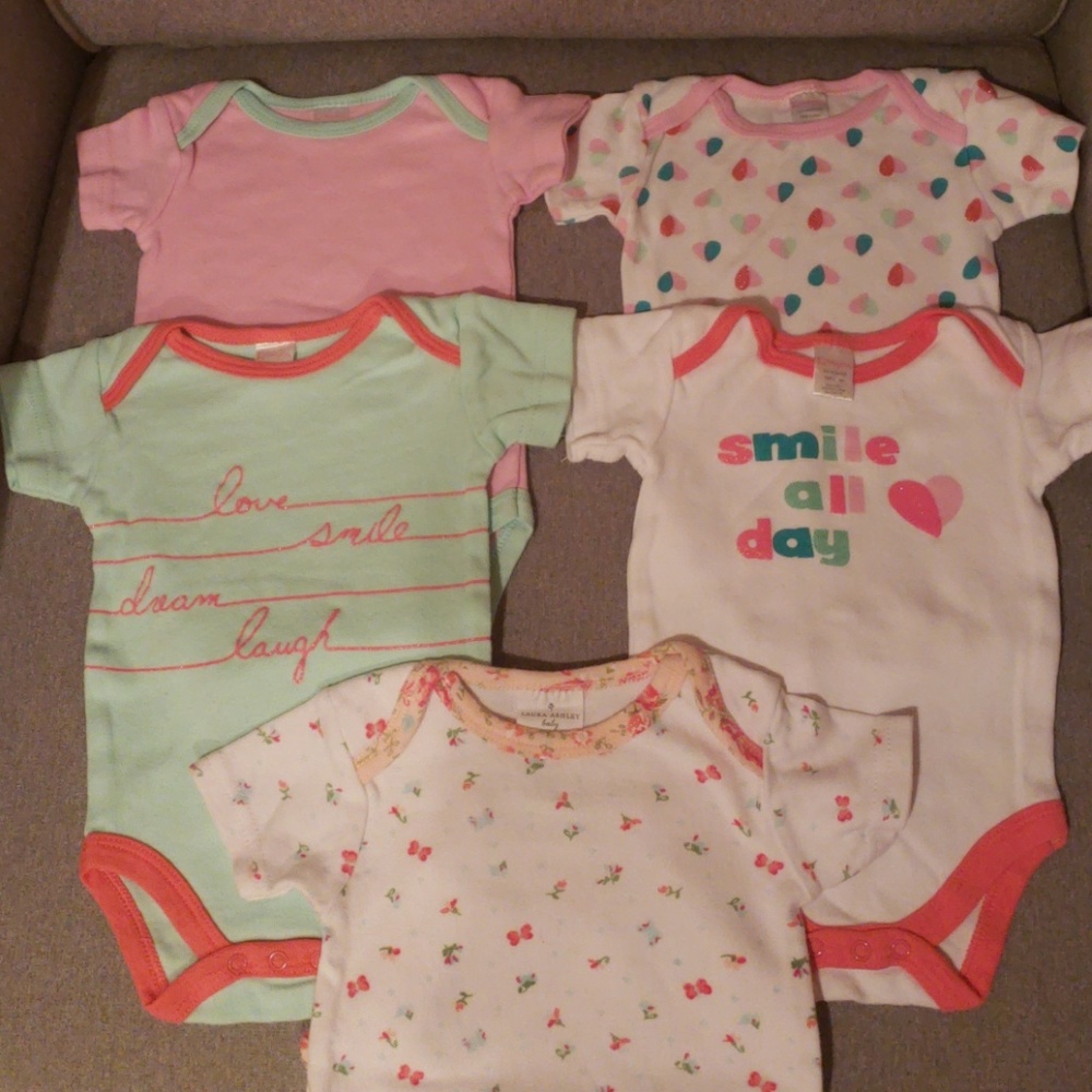 EUC Baby Girl Onesie Bundle Size 3-6 Month